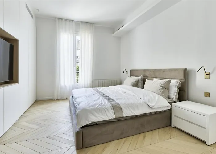 Apartment Raspail St Germain Des Pres Paris